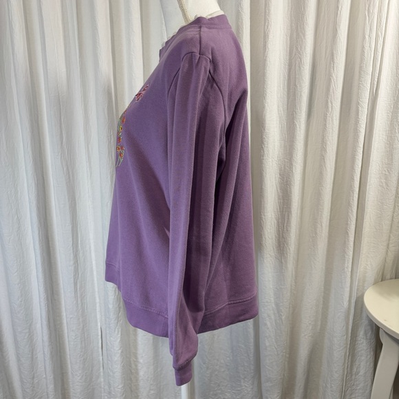 Floral Embroidered Women's Crew Neck Sweater - Picture 2 of 16